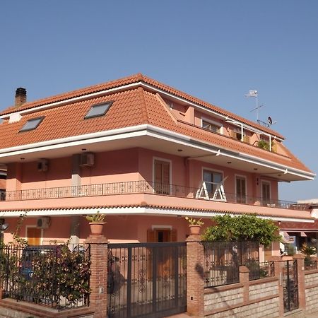 Villa Jovanna Letojanni Exterior photo